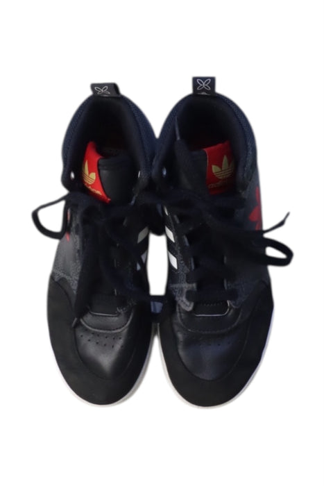 A Multicolour Sneakers from Adidas in size 10Y for neutral. (Back View)