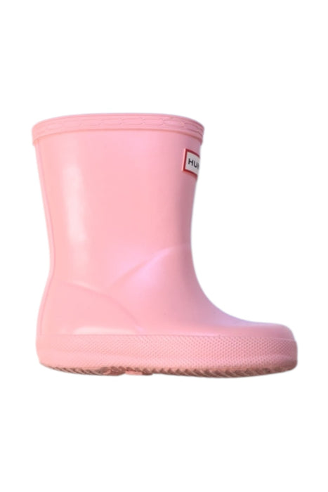 A Pink Rain Boots from Hunter in size 18-24M for neutral. (Front View)
