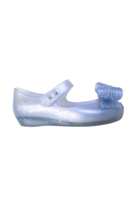 A Silver Flats from Mini Melissa in size 5T for girl. (Front View)
