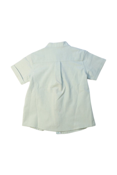 A Green Short Sleeve Shirts from Le Petit Society in size 2T for boy. (Back View)