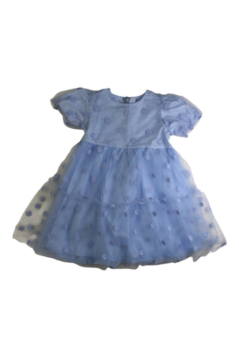 A Blue Short Sleeve Dresses from Seed in size 4T for girl. (Front View)