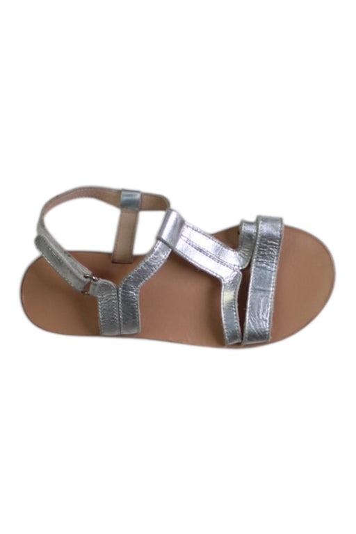 A Silver Sandals from Jacadi in size 6T for girl. (Front View)