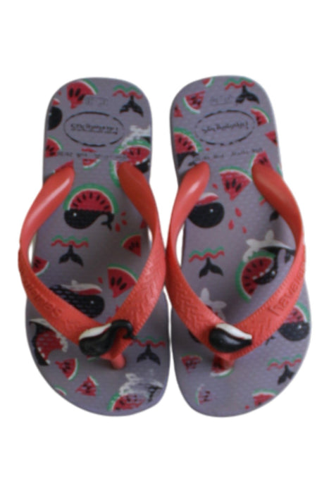 A Purple Flip Flops from Havaianas in size 5T for girl. (Back View)