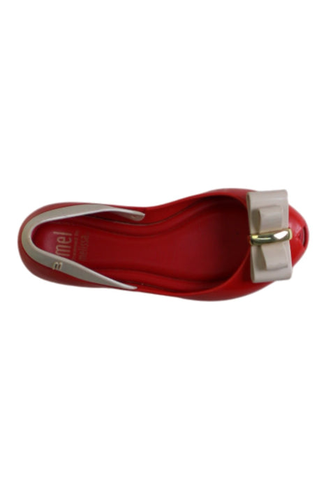 A Red Flats from Melissa in size 5T for girl. (Front View)