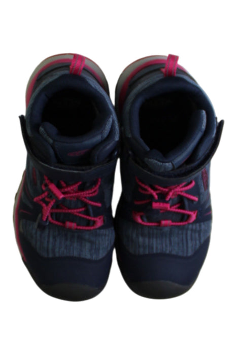 A Navy Sneakers from Keen in size 6T for girl. (Back View)