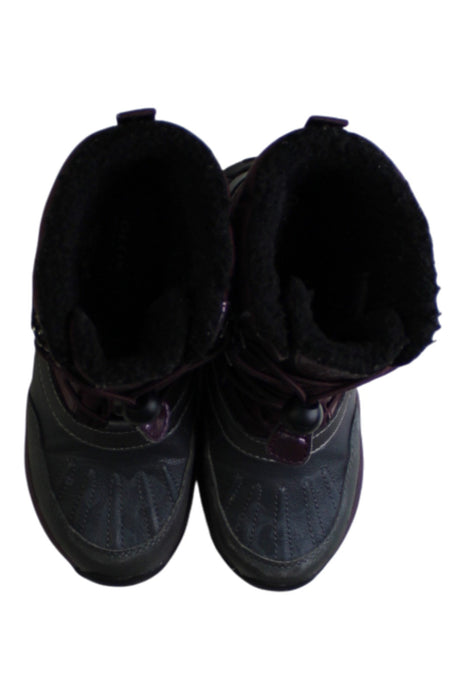 A Burgundy Winter Boots from Geox in size 6T for girl. (Back View)