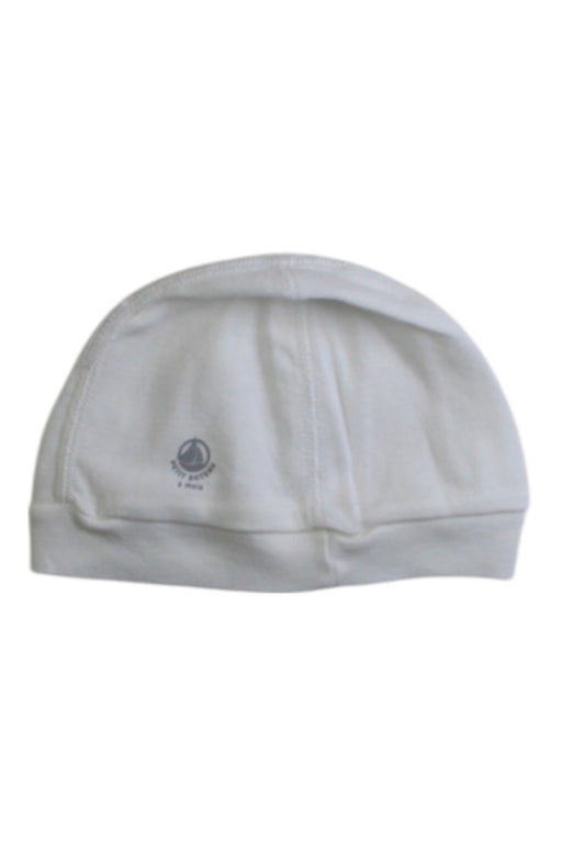 A White Beanies from Petit Bateau in size 3-6M for neutral. (Front View)