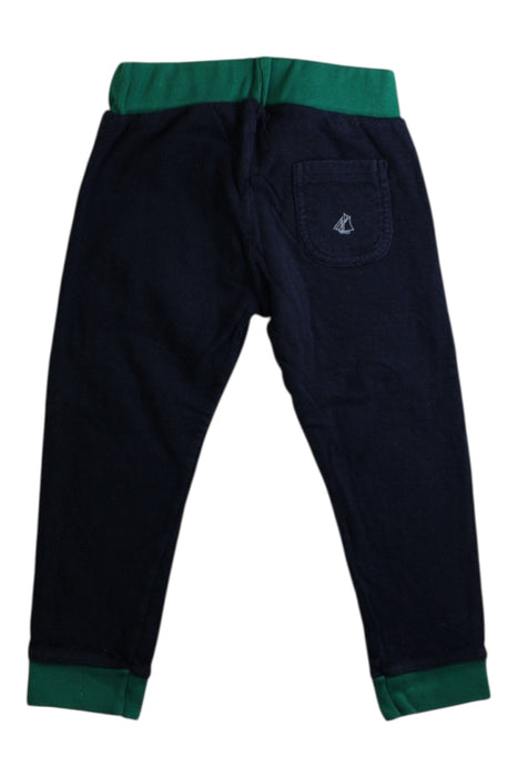A Navy Sweatpants from Petit Bateau in size 3T for boy. (Back View)