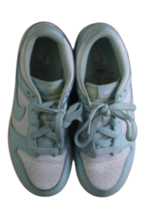 A Blue Sneakers from Nike in size 9Y for girl. (Back View)