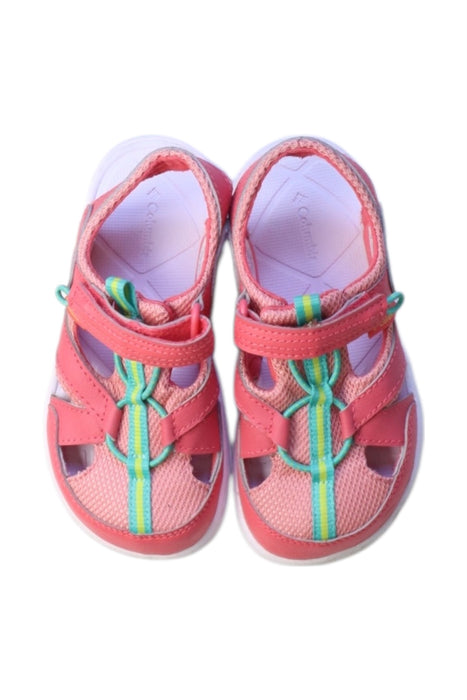 A Pink Sandals from Columbia in size 5T for girl. (Back View)