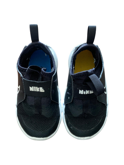 A Grey Sneakers from Nike in size 18-24M for boy. (Back View)