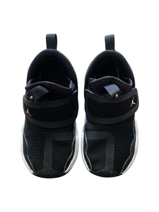 A Black Sneakers from Air Jordan in size 3T for boy. (Back View)