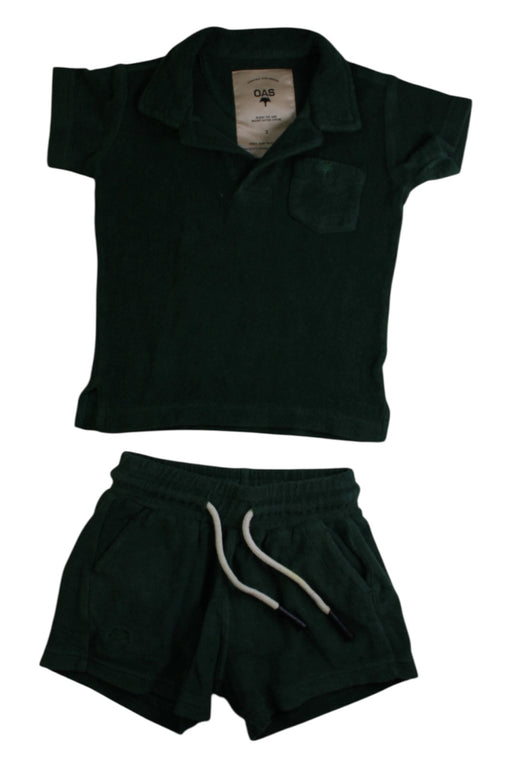 A Green Shorts Sets from OAS Company in size 2T for boy. (Front View)