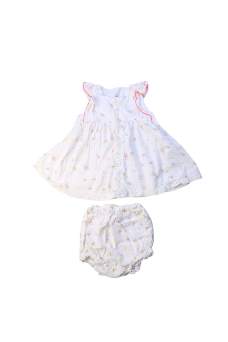 A White Shorts Sets from Petit Bateau in size 3-6M for girl. (Front View)