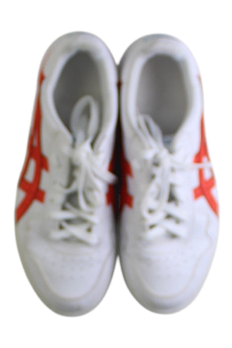 A White Sneakers from ASICS in size 12Y for neutral. (Back View)