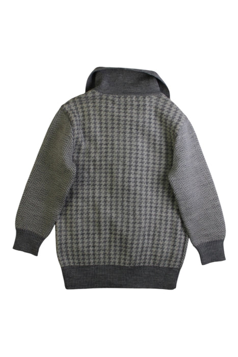 A Grey Zippered Sweatshirts from Nicholas & Bears in size 2T for boy. (Back View)