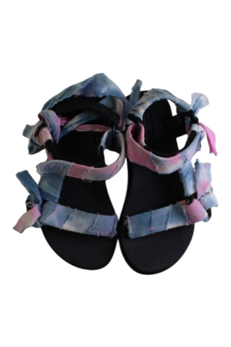 A Multicolour Sandals from Arizona Love in size 6T for girl. (Back View)