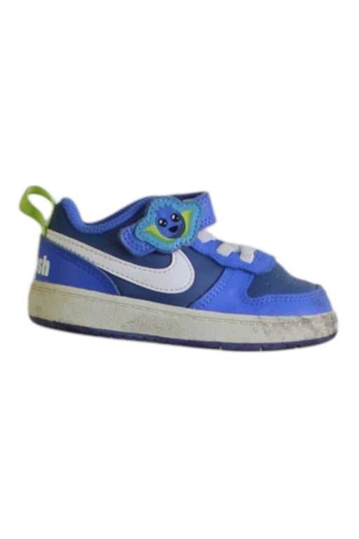 A Blue Sneakers from Nike in size 18-24M for boy. (Front View)