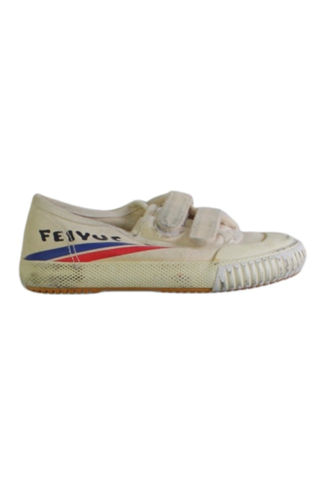 A Multicolour Sneakers from Feiyue in size 4T for neutral. (Front View)