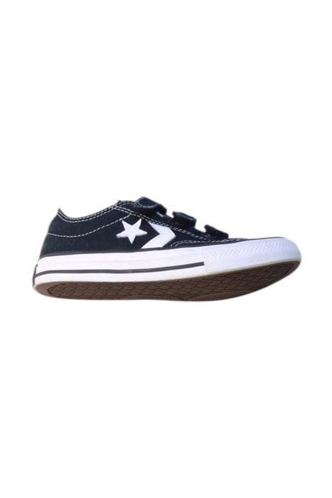 A Navy Sneakers from Converse in size 6T for neutral. (Front View)