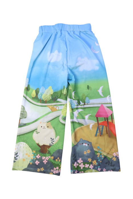 A Multicolour Casual Pants from Momonittu in size 8Y for girl. (Back View)