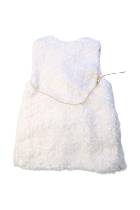 A White Dress Up Vests from Billieblush in size 5T for girl. (Back View)