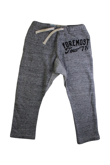 A Grey Sweatpants from Denim Dungaree in size 5T for boy. (Front View)