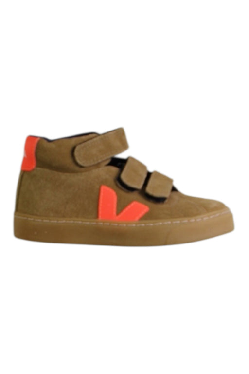 A Brown Sneakers from Veja in size 5T for boy. (Front View)
