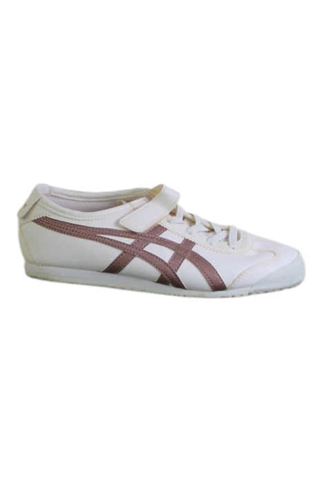 A White Sneakers from Onitsuka Tiger in size 10Y for girl. (Front View)