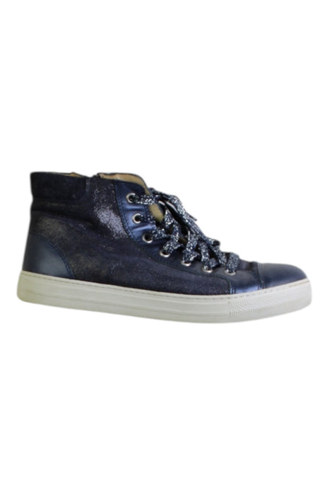A Blue Sneakers from Pom d’Api in size 9Y for girl. (Front View)