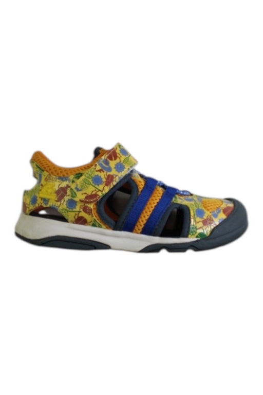 A Multicolour Sandals from Moonstar in size 5T for boy. (Front View)