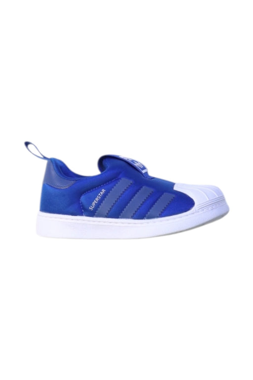 A Blue Sneakers from Adidas in size 3T for boy. (Front View)