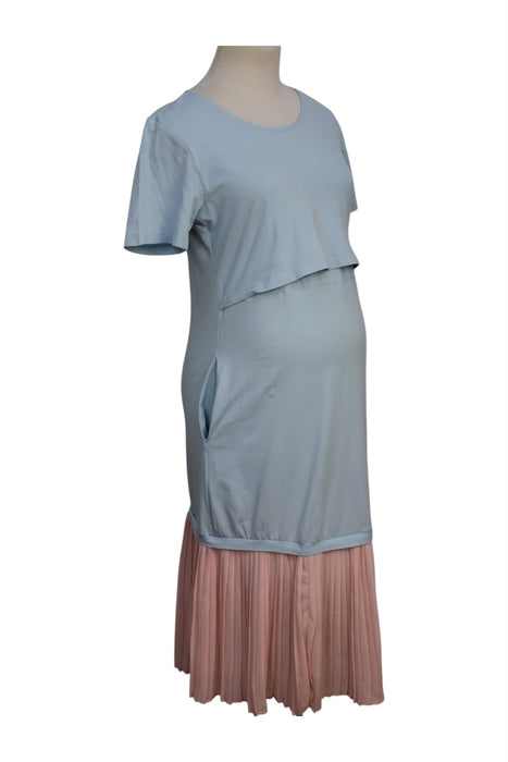 A Blue Short Sleeve Dresses from Jump Eat Cry in size Maternity-S for maternity. (Back View)