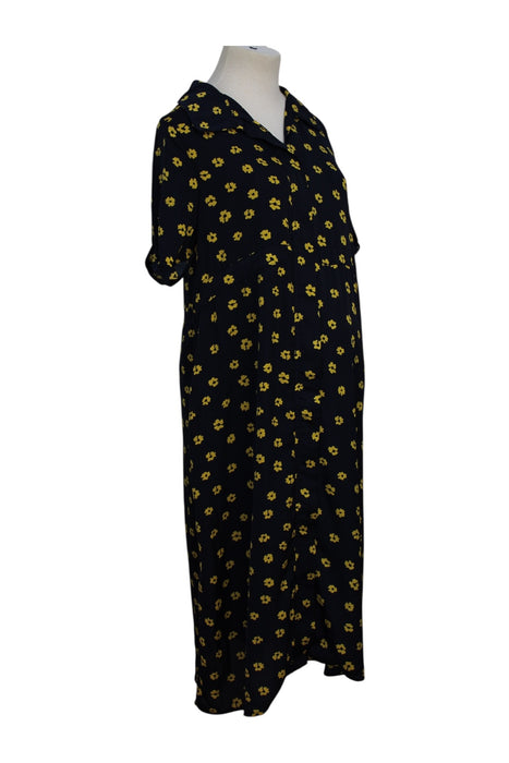 A Black Short Sleeve Dresses from Jump Eat Cry in size Maternity-S for maternity. (Back View)