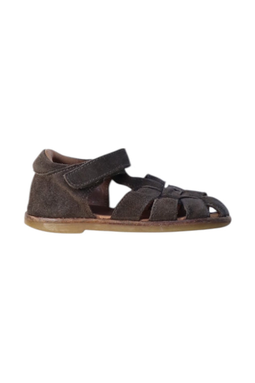 A Brown Sandals from Petit Nord in size 3T for boy. (Front View)