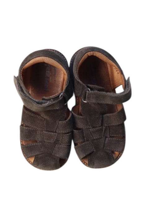A Brown Sandals from Petit Nord in size 3T for boy. (Back View)