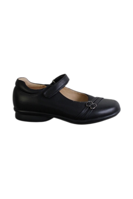 A Black Dress Shoes from Dr. Kong in size 9Y for girl. (Front View)