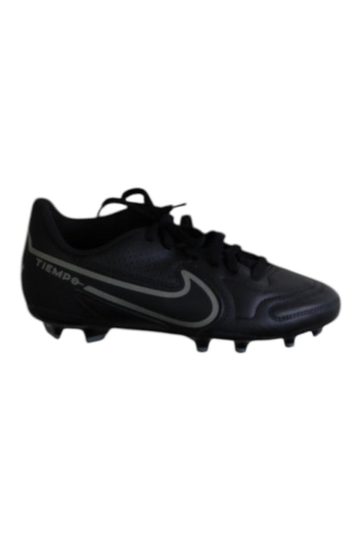 A Black Cleats/Soccer Shoes from Nike in size 9Y for neutral. (Front View)