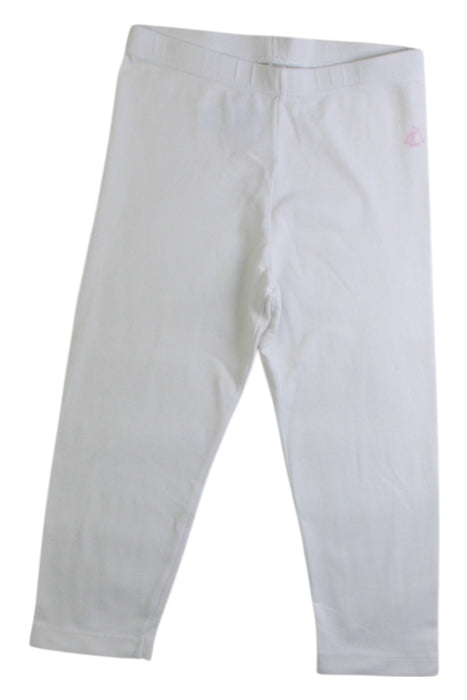 A White Leggings from Petit Bateau in size 6T for girl. (Front View)
