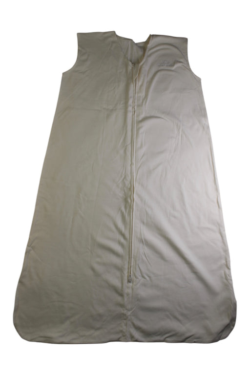 A White Sleepsacs from HALO in size 18-24M for neutral. (Front View)