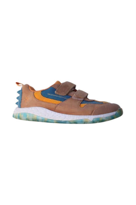 A Multicolour Sneakers from Clarks in size 7Y for neutral. (Front View)