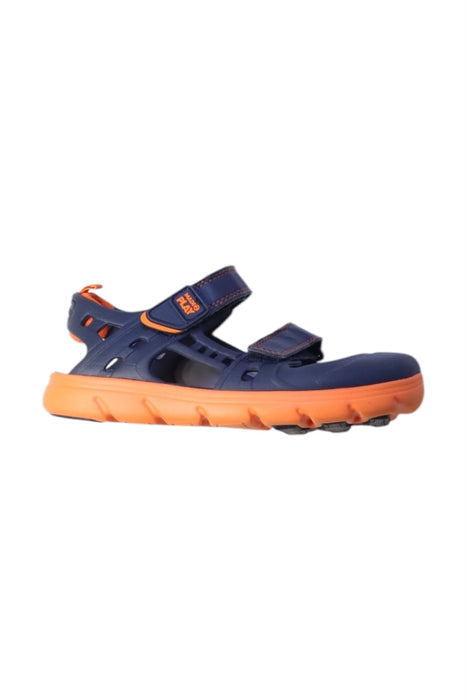 A Navy Sandals from Stride Rite in size 7Y for neutral. (Front View)