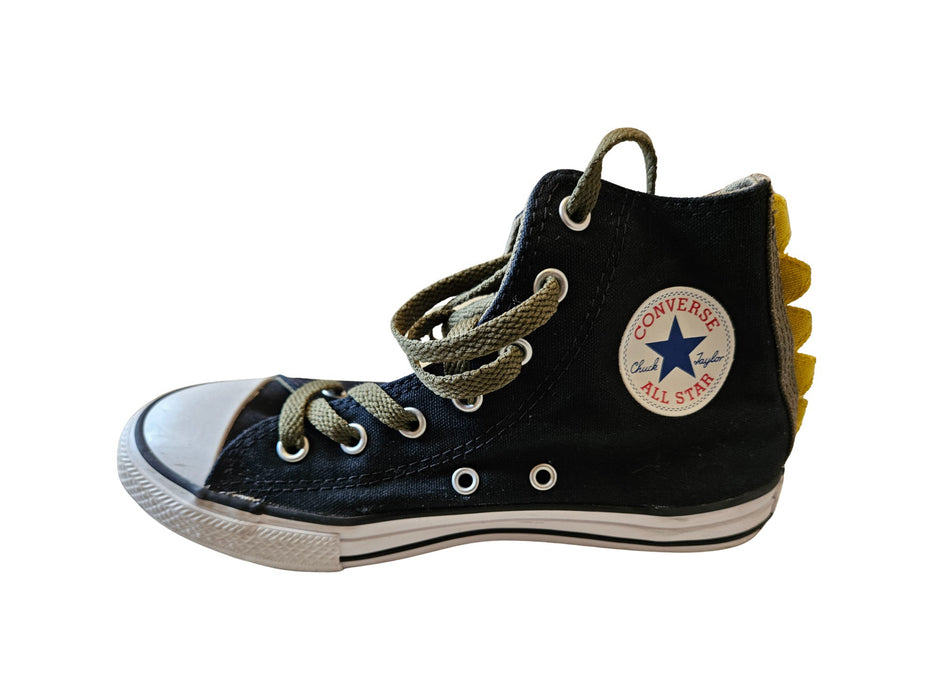 A Black Sneakers from Converse in size 7Y for neutral. (Back View)