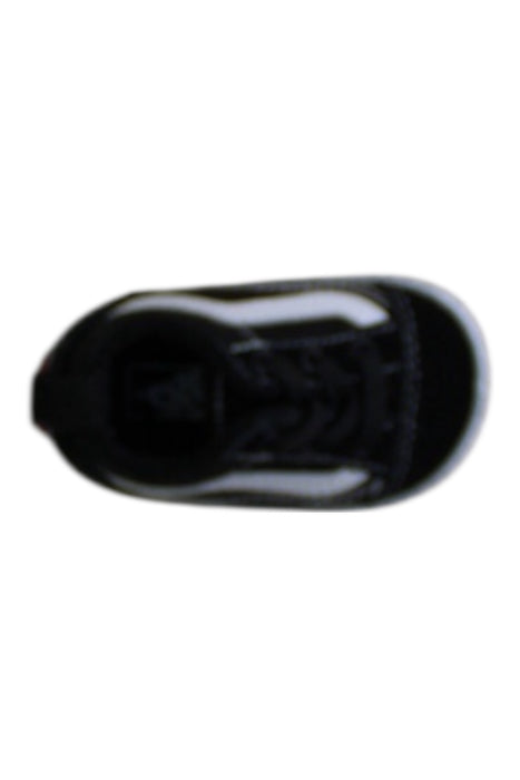 A Black Sneakers from Vans in size Newborn for boy. (Front View)