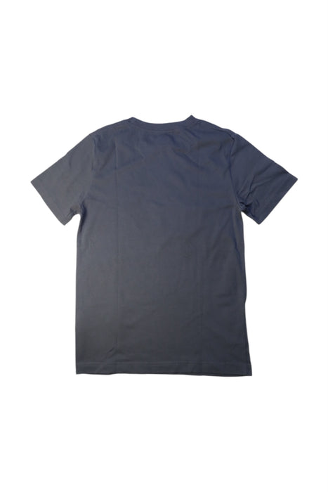A Grey Short Sleeve T Shirts from Levi's in size 12Y for boy. (Back View)