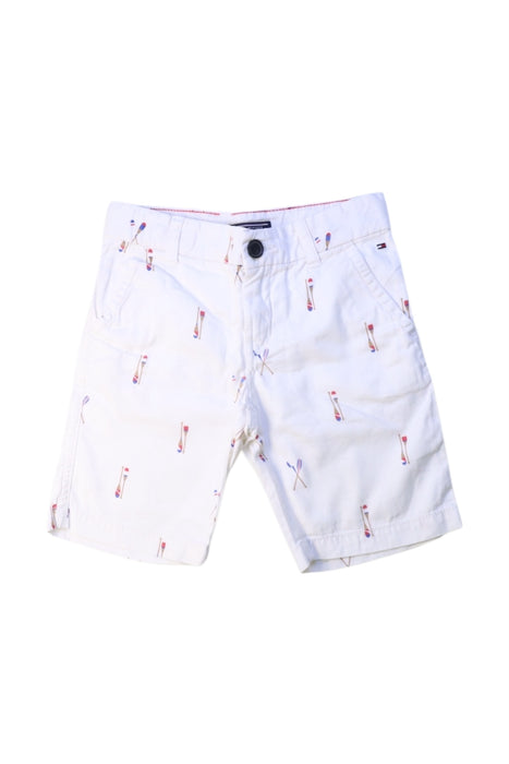 A White Shorts from Tommy Hilfiger in size 4T for boy. (Front View)