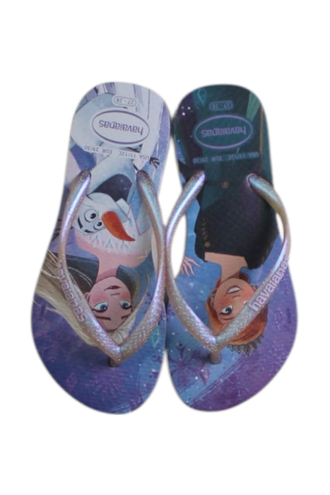 A Multicolour Flip Flops from Havaianas in size 5T for girl. (Back View)