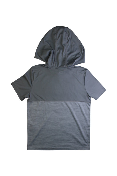 A Grey Active Tops from Under Armour in size 7Y for boy. (Back View)