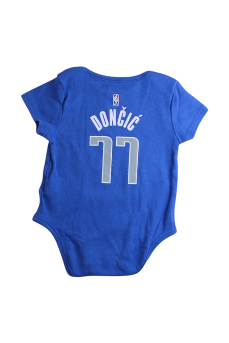 A Blue Short Sleeve Bodysuits from Nike in size 0-3M for boy. (Back View)