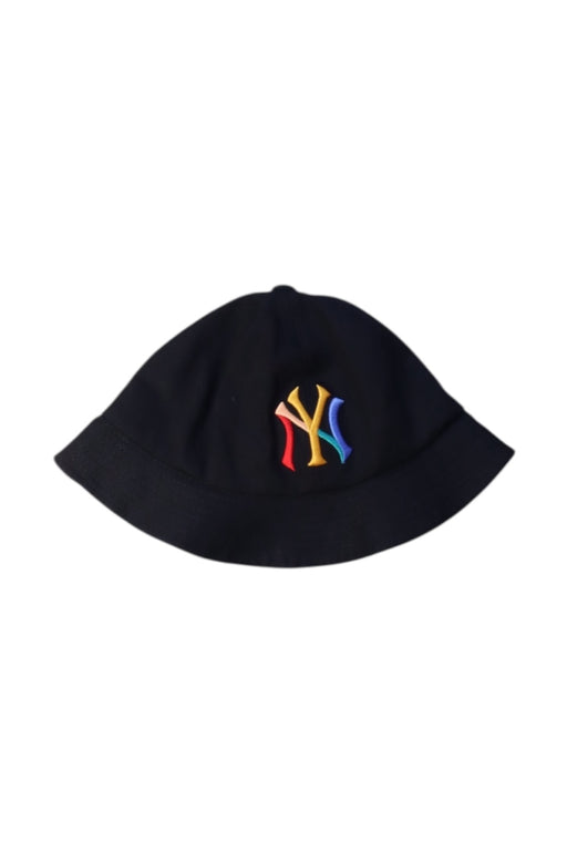 A Multicolour Caps from MLB in size 7Y for neutral. (Front View)